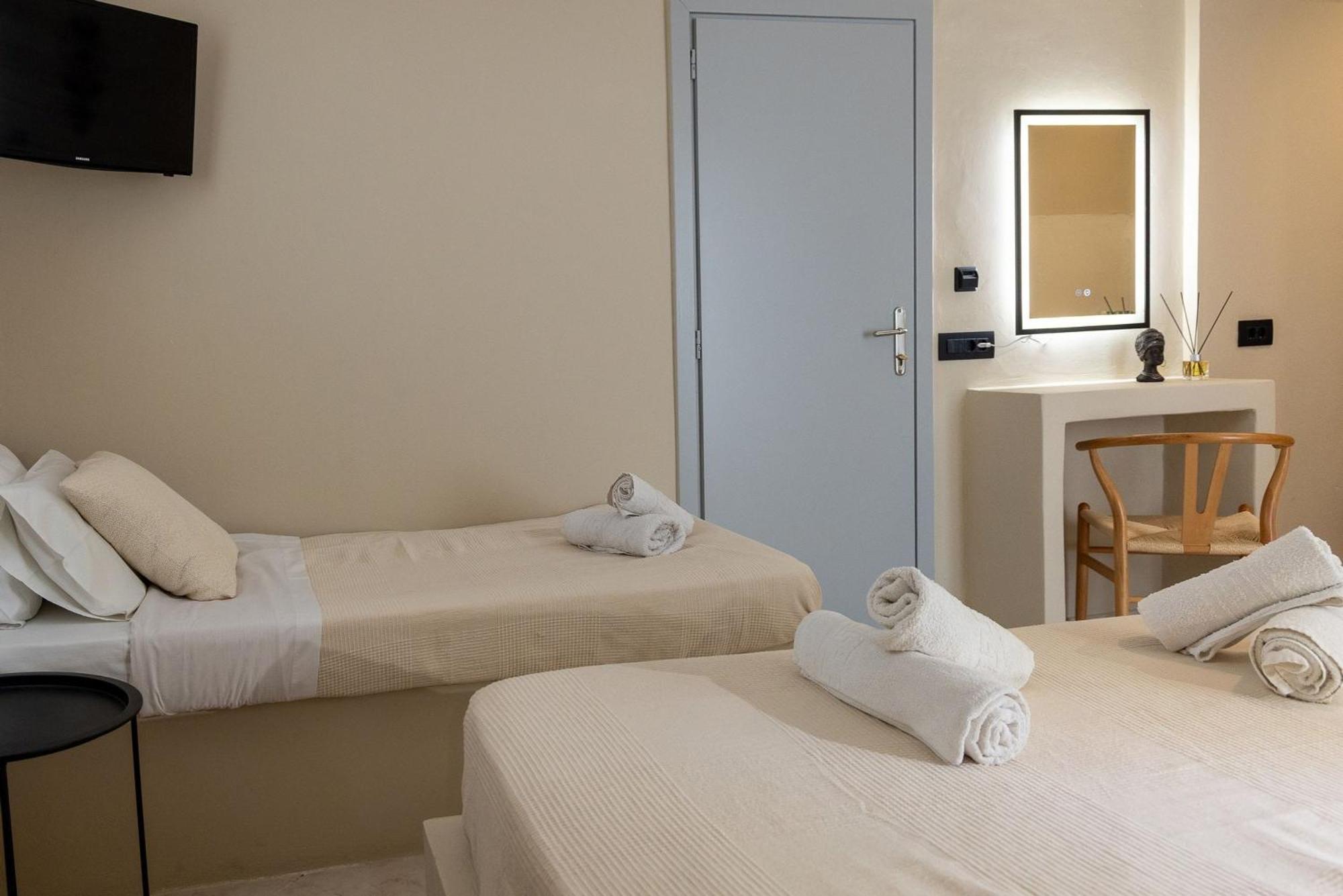 Noe Rooms In Center Of Tínos Dış mekan fotoğraf